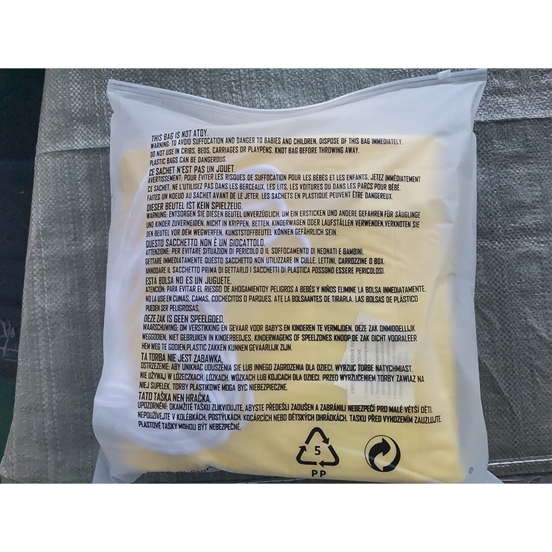 Opblaasbaar drijfbed, kussen,  - Bathtub Pillow Inflatable recensie en prijs